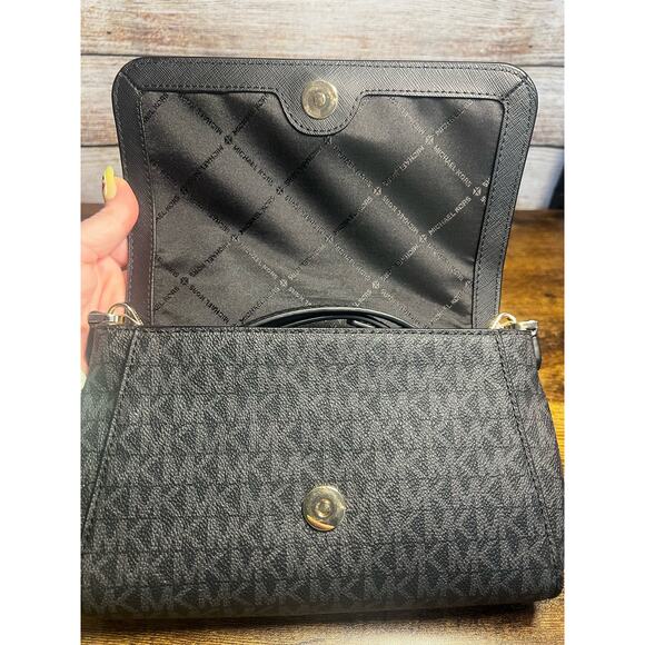 Michael Kors Medium Logo Convertible Crossbody Bag - Picture 7 of 10